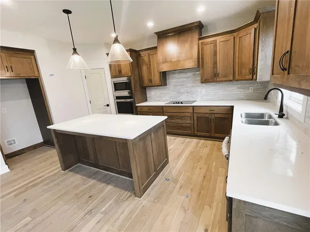 $619,214 | 23659 West 125th Terrace, Olathe, KS 66061