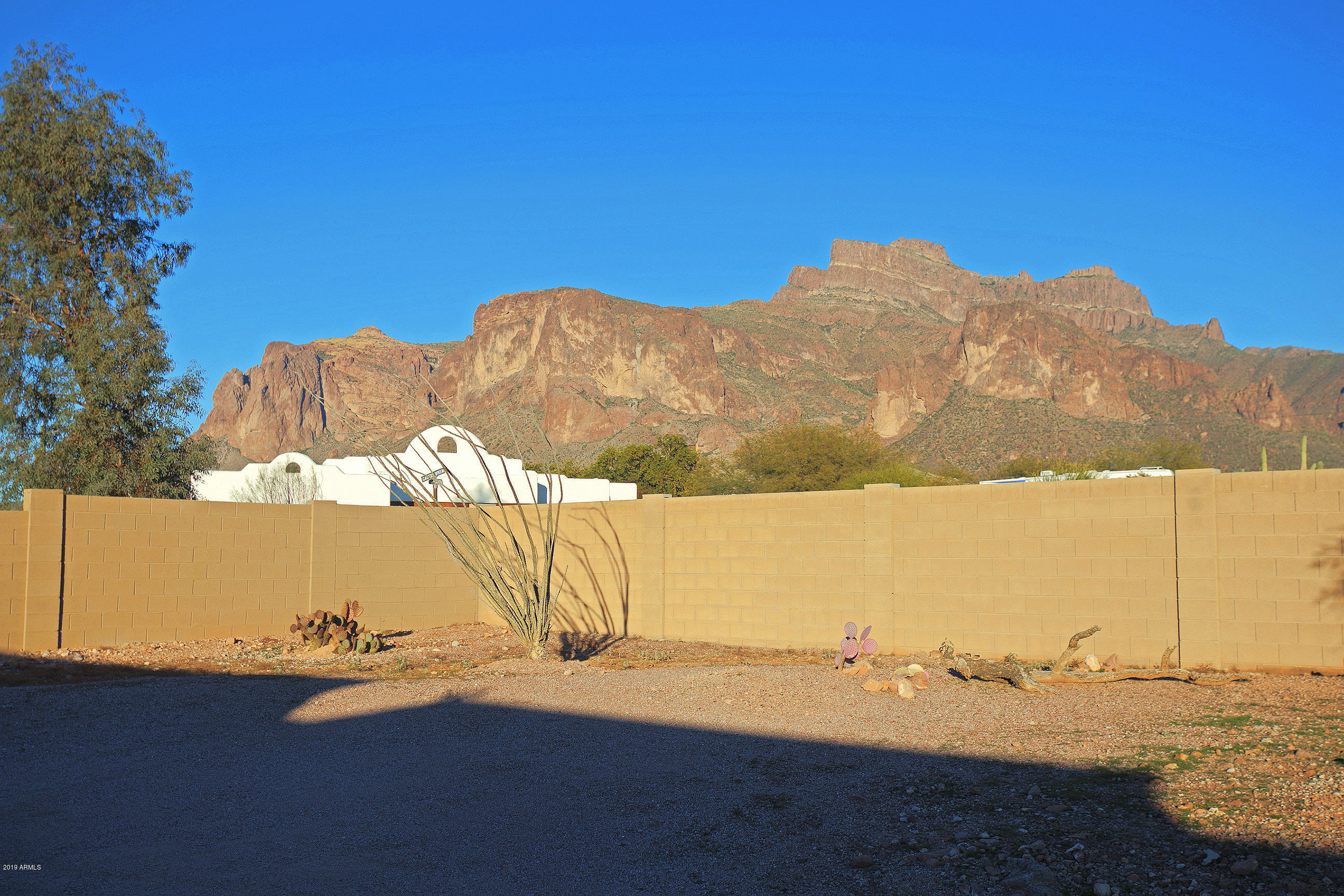 5420 Painted Rock Road Apache Junction, AZ 85119 - Photo 21 of 29 Views of the Superstitions
