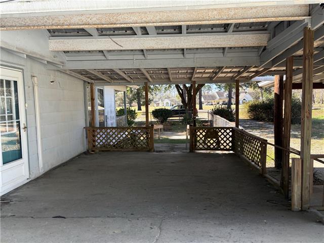 23544 Blood River Road Springfield, LA 70462 - Photo 8 of 26
