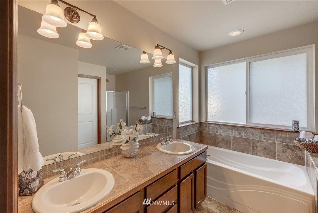 19430 25th Drive Southeast, Unit 9 Bothell, WA 98012 - Photo 21 of 23 Gallery Image 21