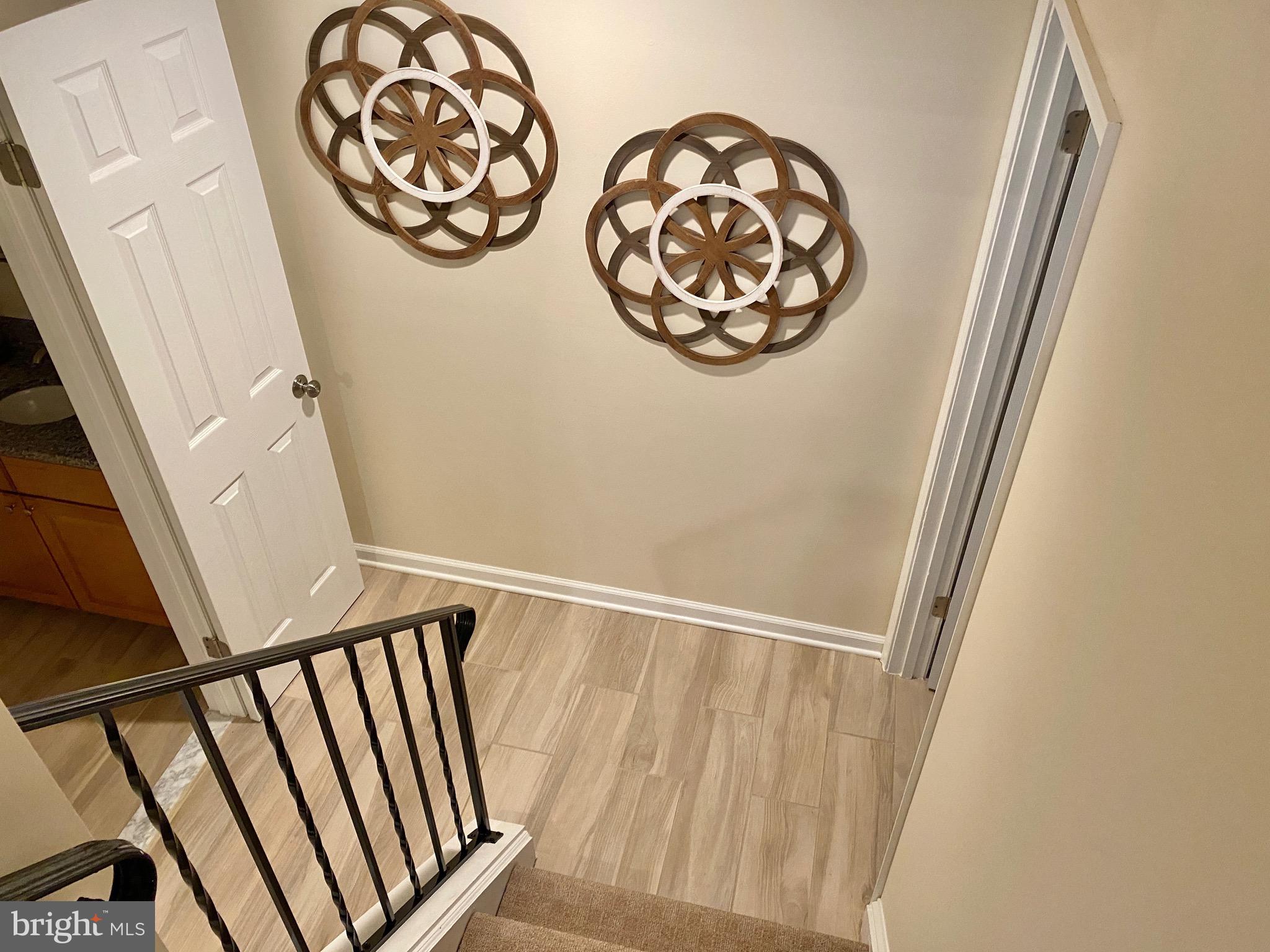 1836 Golf View Court Reston, VA 20190 - Photo 25 of 43 Gallery Image 25