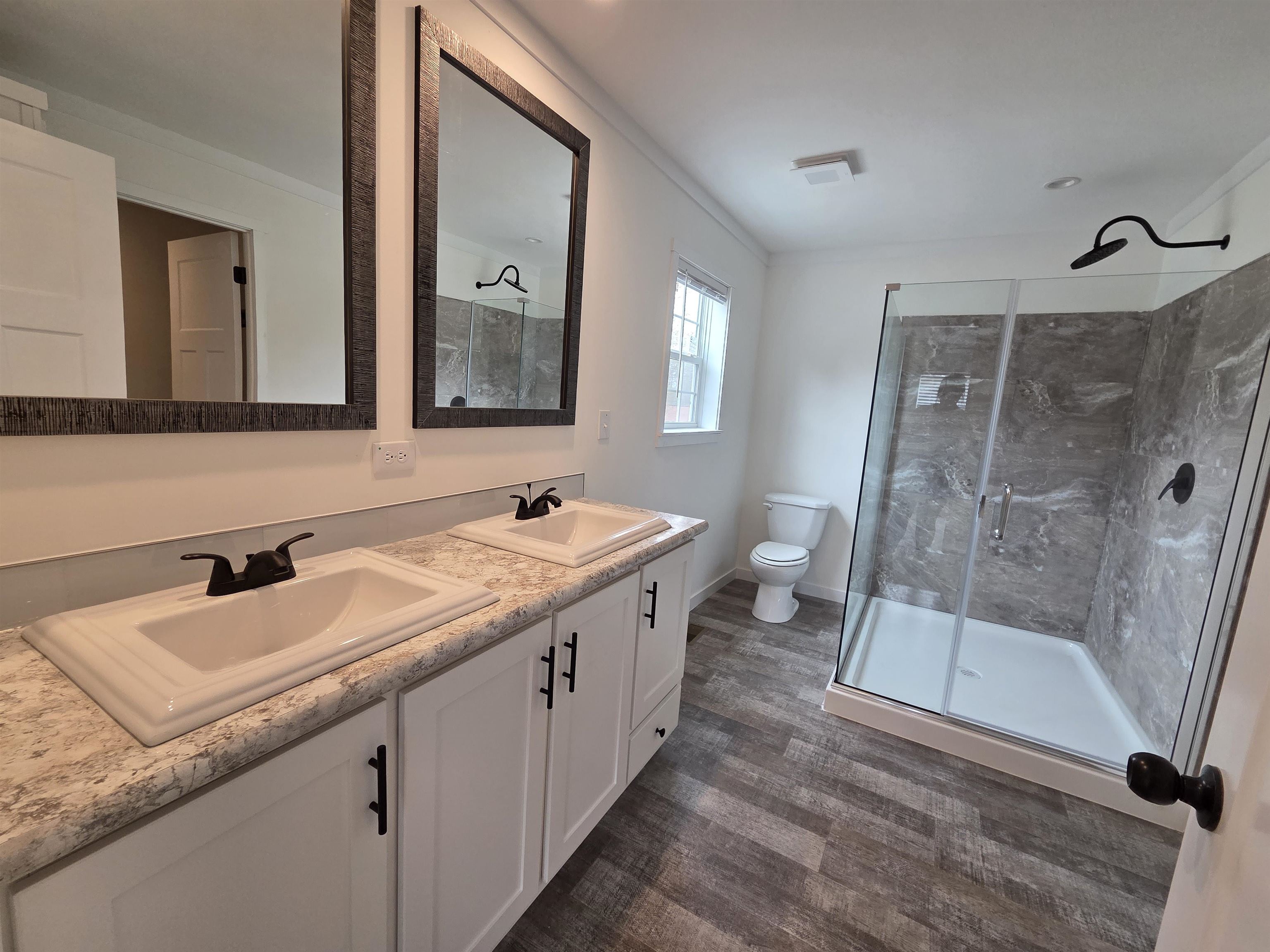 4 Gallo Way Merrimack, NH 03054 - Photo 17 of 19