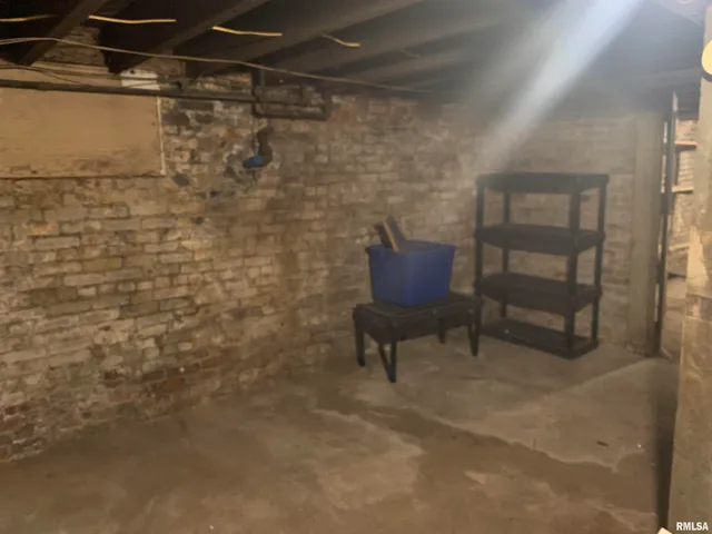 $28,000 | 2027 West Malone Street, Peoria, IL 61605