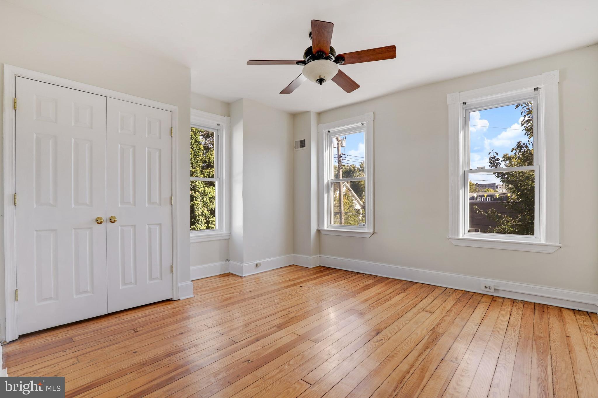 2902 Evergreen Avenue Baltimore, MD 21214 - Photo 11 of 46