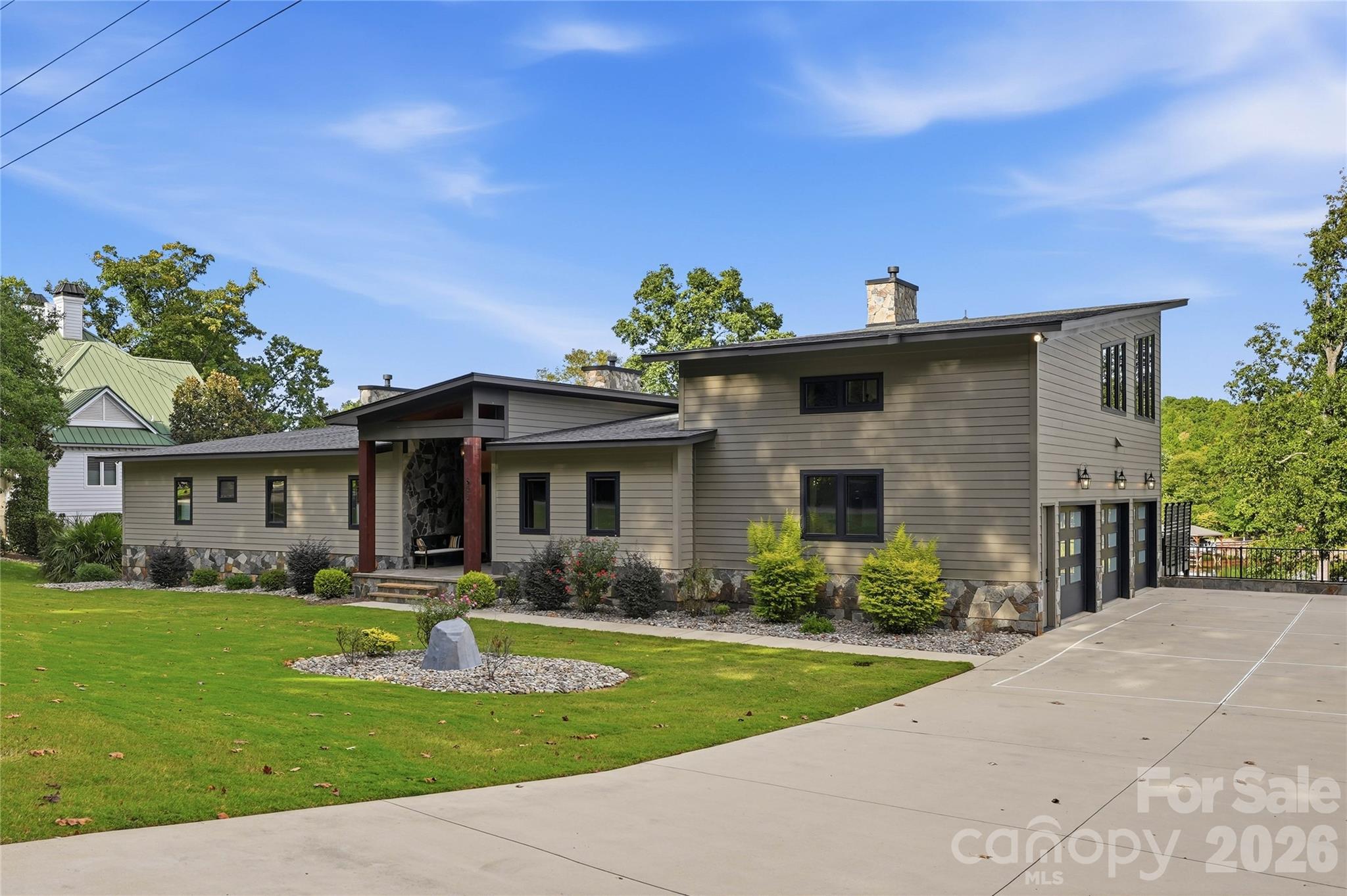 644 Normandy Road, Unit 142 Mooresville, NC 28117 - Photo 2 of 46 Gallery Image 2