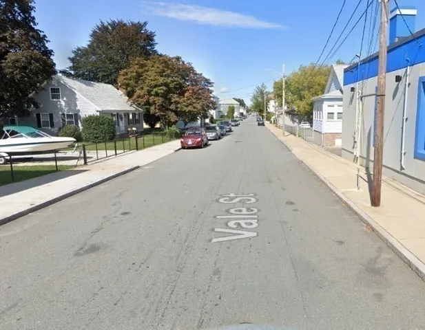 $215,000 | 352 Vale Street, Unit 1, Fall River, MA 02724