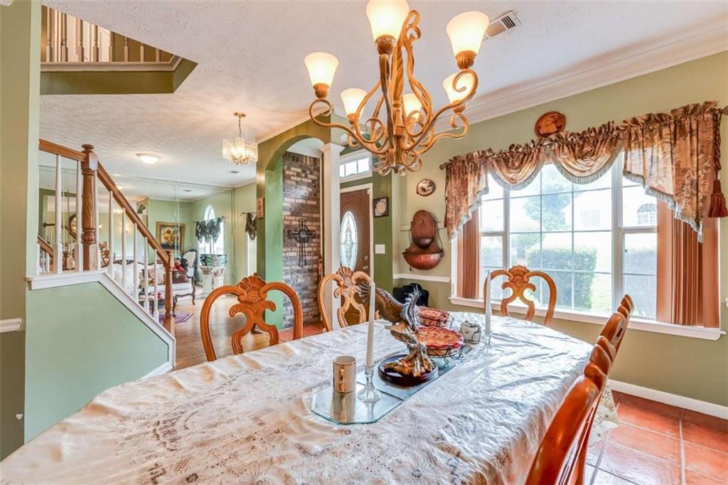 4268 Wyndham Park Circle Decatur, GA 30034 - Photo 8 of 43
