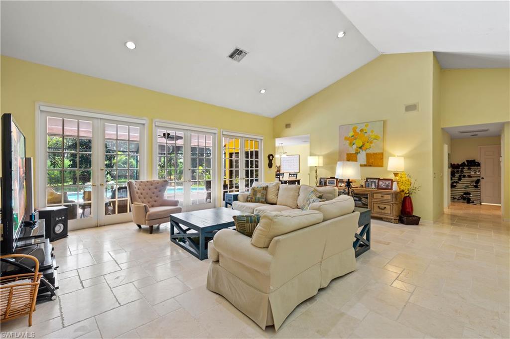 1806 Princess Court Naples, FL 34110 - Photo 3 of 29