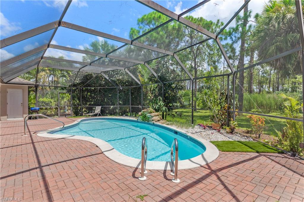 1806 Princess Court Naples, FL 34110 - Photo 24 of 29