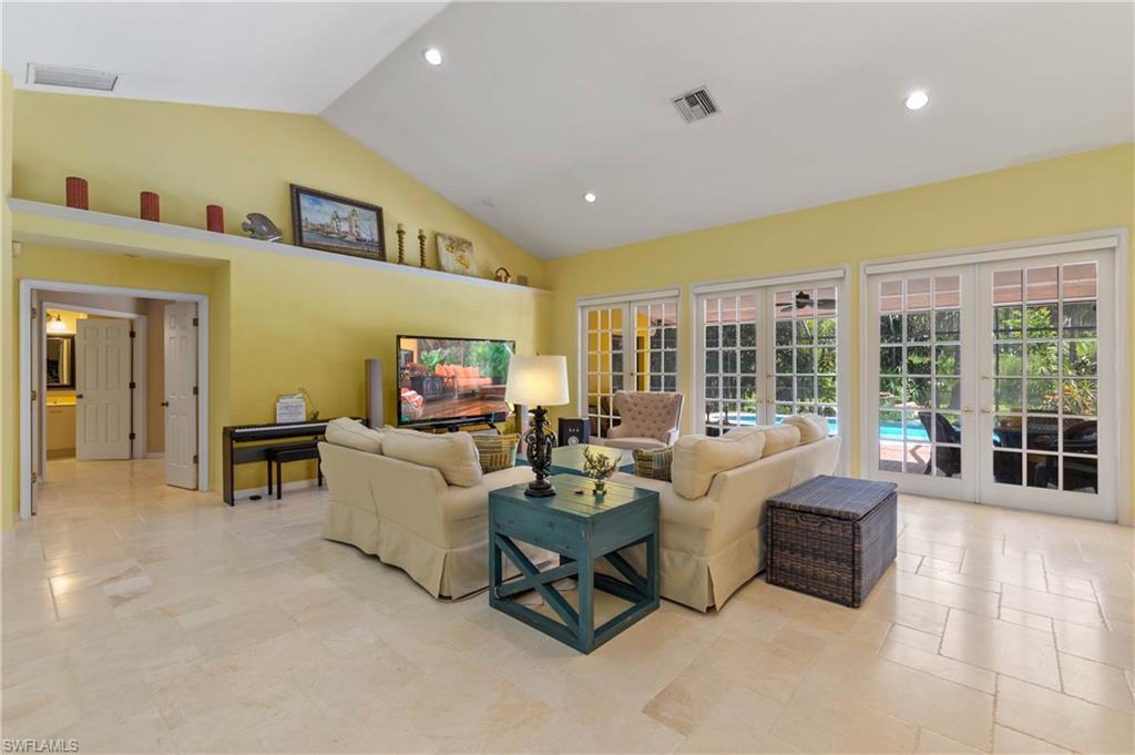 1806 Princess Court Naples, FL 34110 - Photo 4 of 29