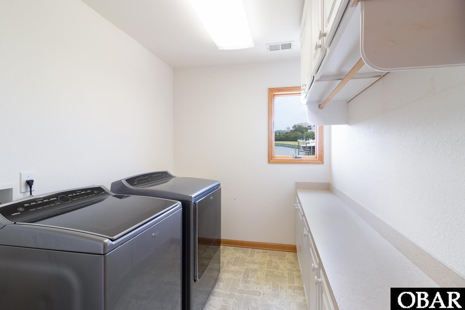 100 Mill Point Road Kitty Hawk, NC 27949 - Photo 57 of 82 Laundry Rm w/View!