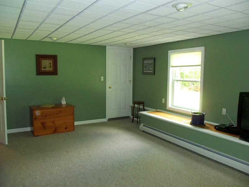 971 North River Road Greene, ME 04236 - Photo 29 of 35 Den/Family/Great Room.