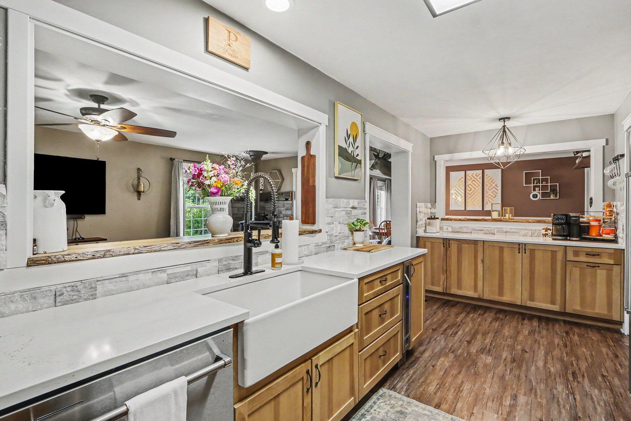52638 Oak Plains Road Marcellus, MI 49067 - Photo 11 of 35 011_file_6388