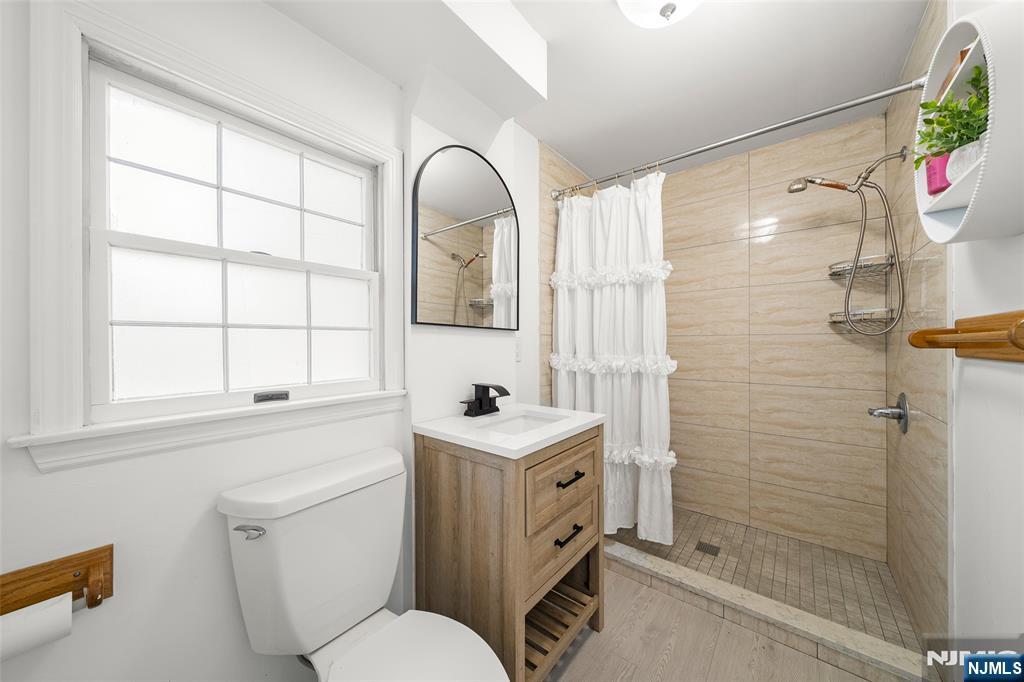 85 Park Avenue Cresskill, NJ 07626 - Photo 12 of 29