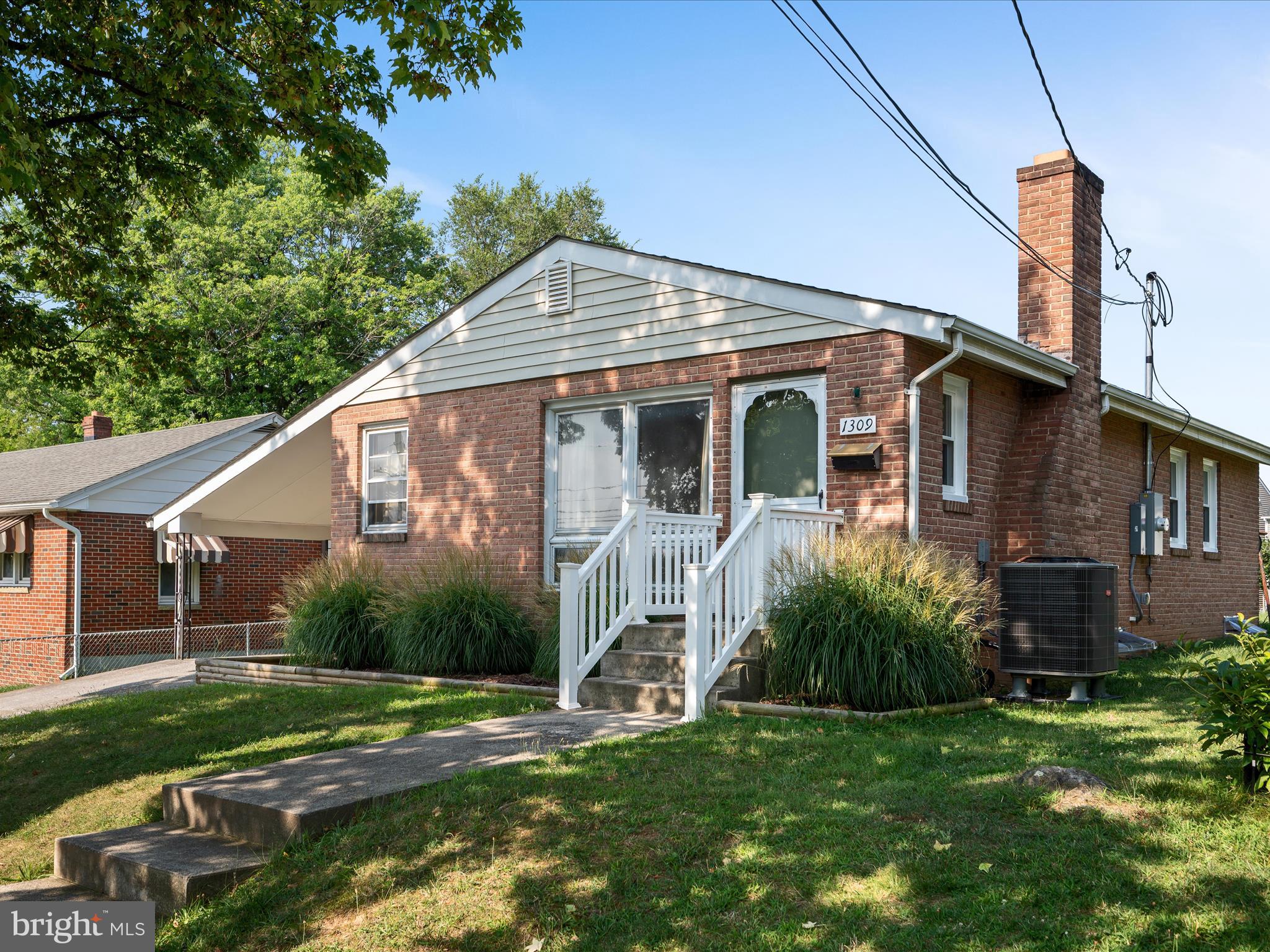 1309 Commerce Street Winchester, VA 22601 - Photo 2 of 26 Front Exterior