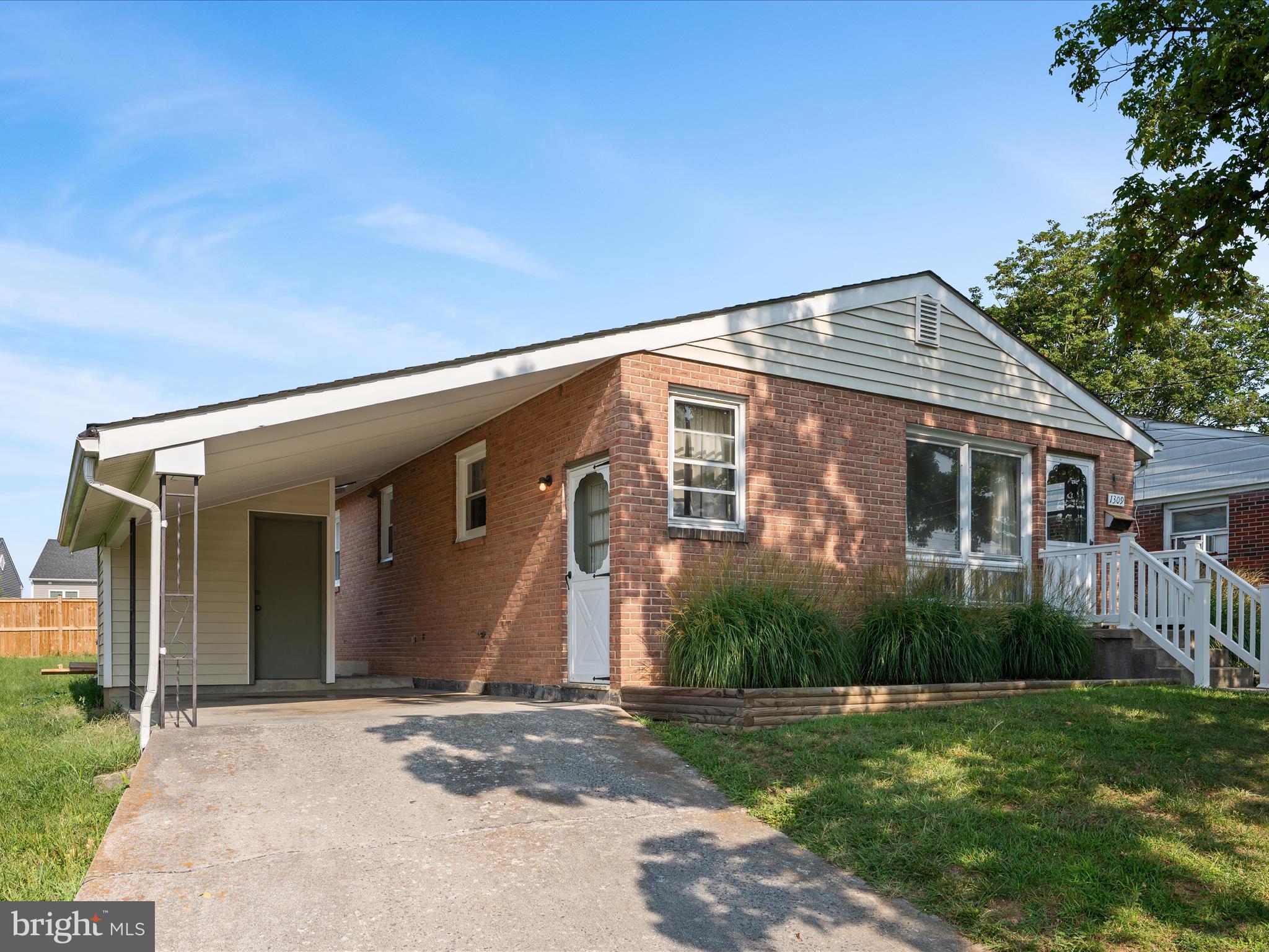 1309 Commerce Street Winchester, VA 22601 - Photo 3 of 26 Front Exterior