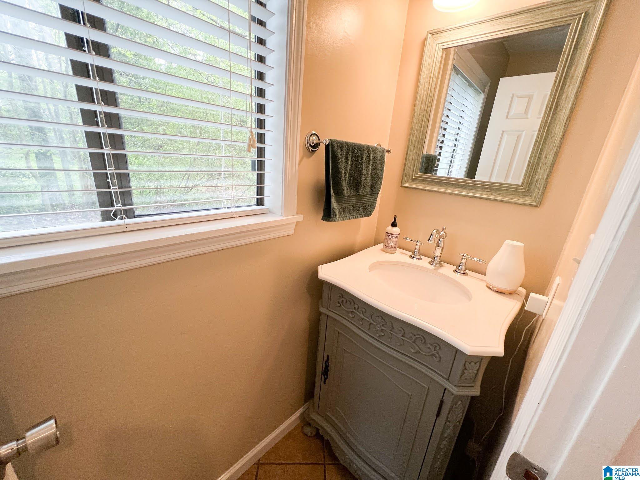 1303 Andover Way Jacksonville, AL 36265 - Photo 14 of 32