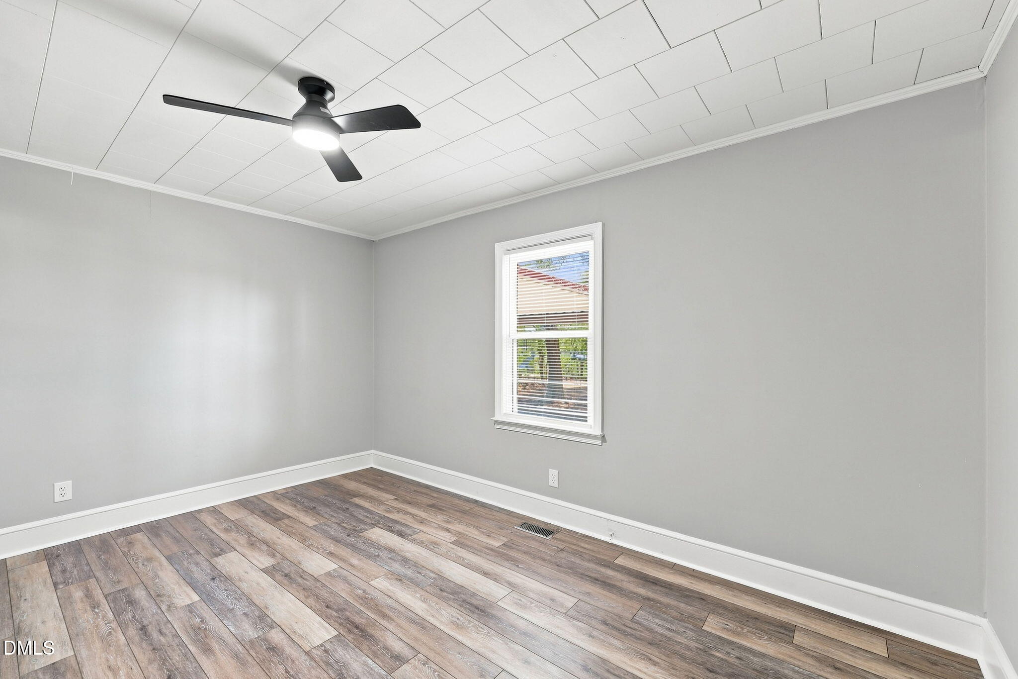 1305 Erwin Road Dunn, NC 28334 - Photo 11 of 51 20-web-or-mls-IMG_7134