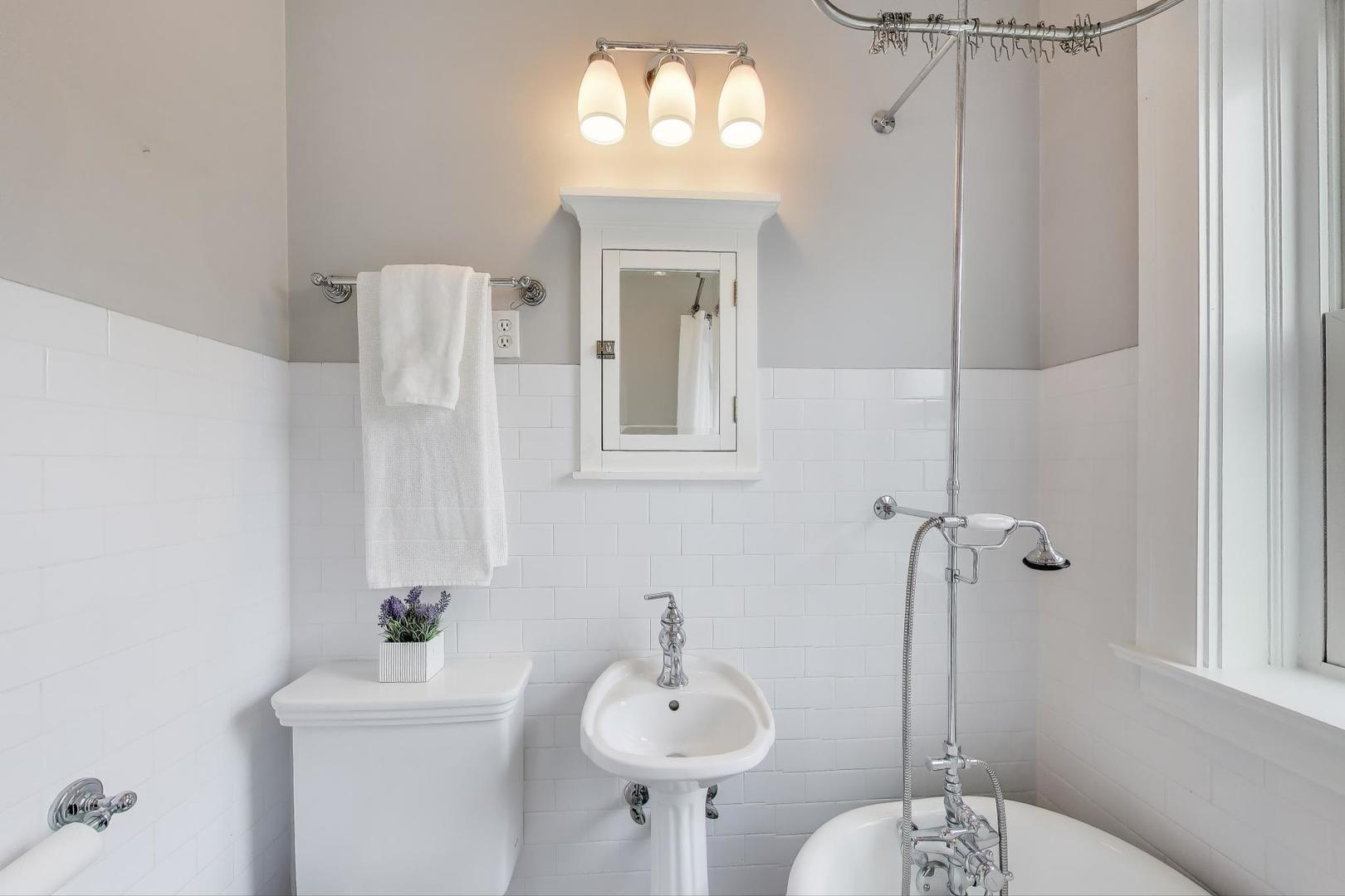 319 Kedzie Street, Unit 3E Evanston, IL 60202 - Photo 13 of 24