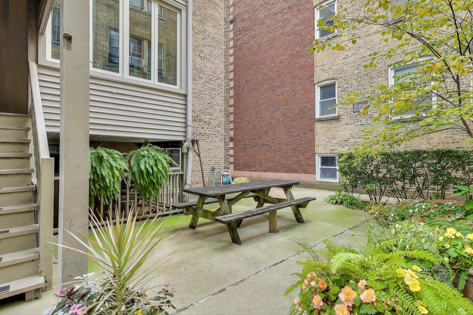 319 Kedzie Street, Unit 3E Evanston, IL 60202 - Photo 23 of 24