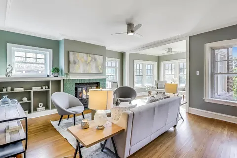 $525,000 | 319 Kedzie Street, Unit 3E, Evanston, IL 60202