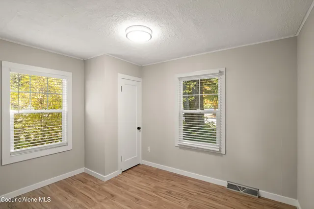 $380,000 | 406 East Larch Avenue, Osburn, ID 83849