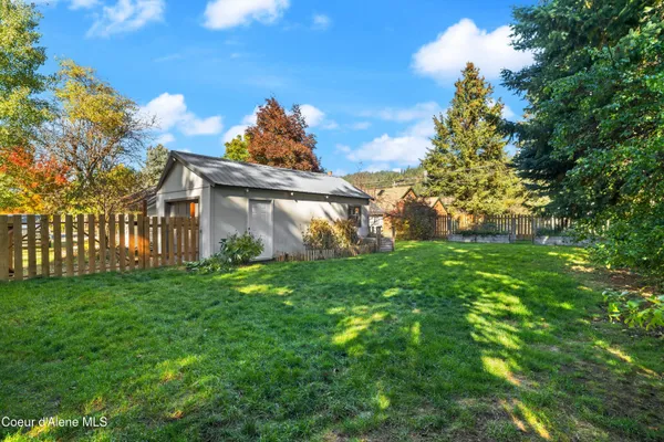 $350,000 | 406 East Larch Avenue, Osburn, ID 83849