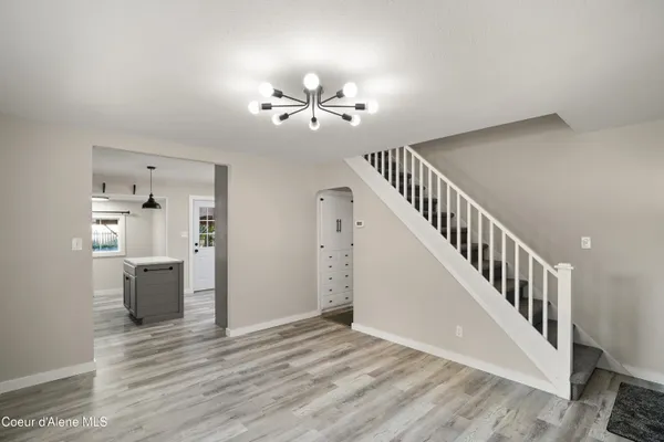 $350,000 | 406 East Larch Avenue, Osburn, ID 83849