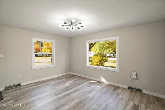 $380,000 | 406 East Larch Avenue, Osburn, ID 83849