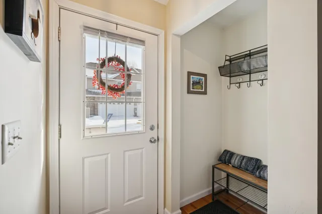 $265,000 | 5528 East Fillmore Circle Northeast, Fridley, MN 55432