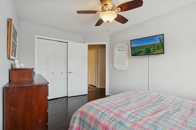 $265,000 | 5528 East Fillmore Circle Northeast, Fridley, MN 55432