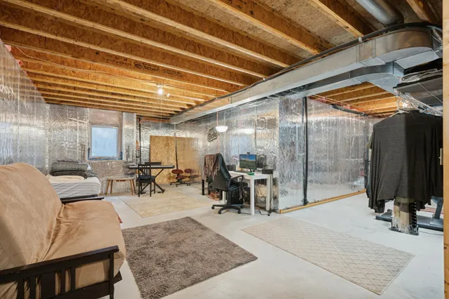 $265,000 | 5528 East Fillmore Circle Northeast, Fridley, MN 55432