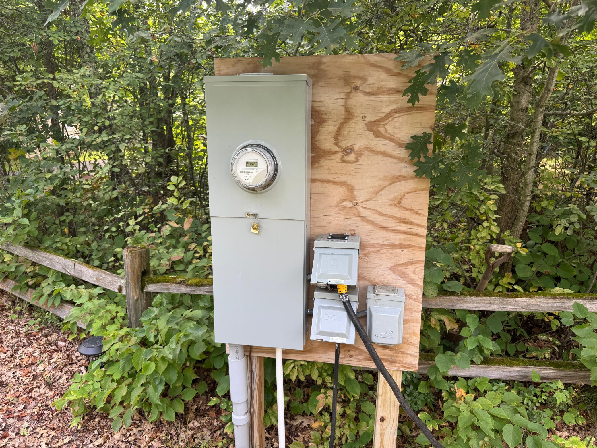 29031 French Road Oakland, WI 54830 - Photo 16 of 36