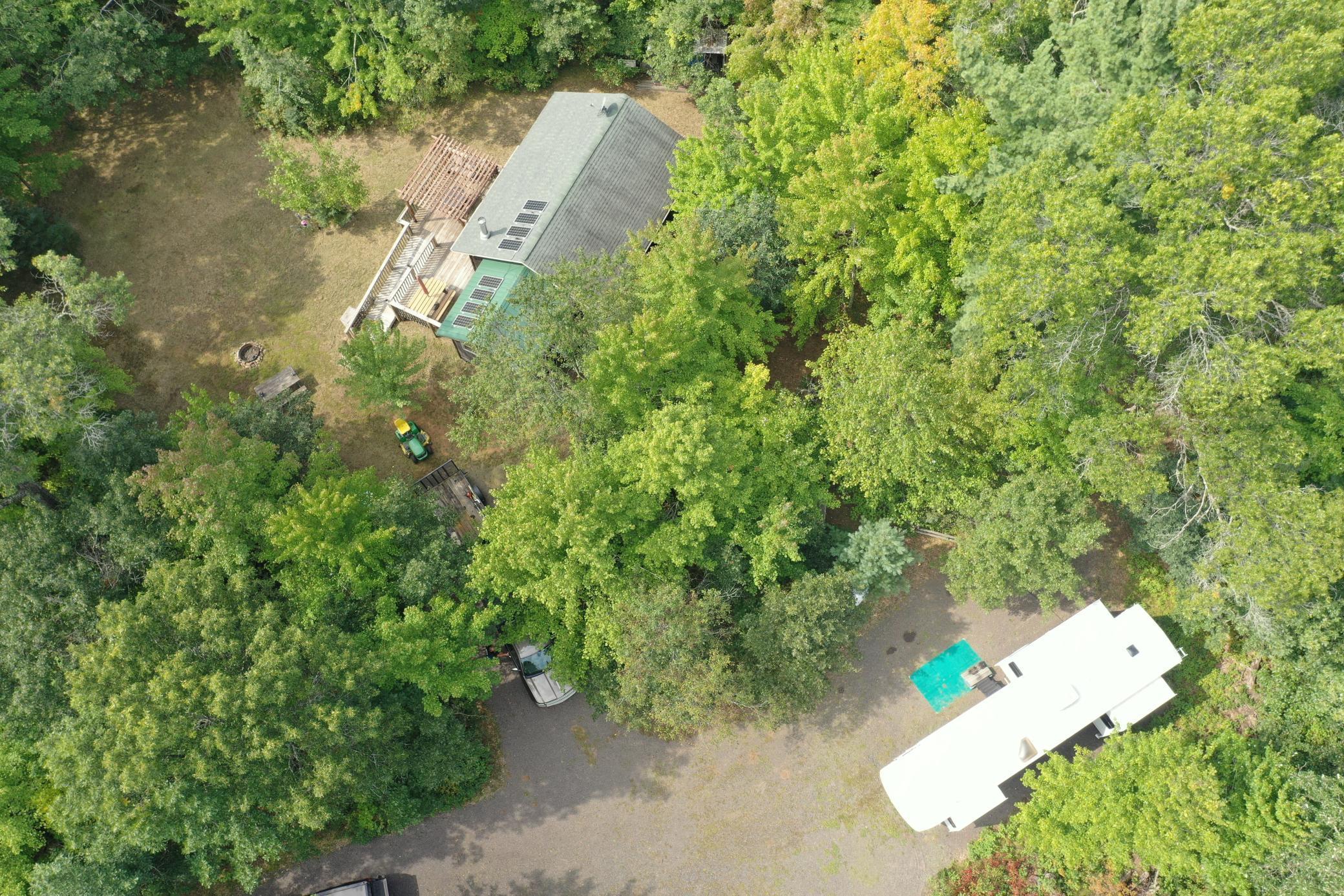 29031 French Road Oakland, WI 54830 - Photo 5 of 36