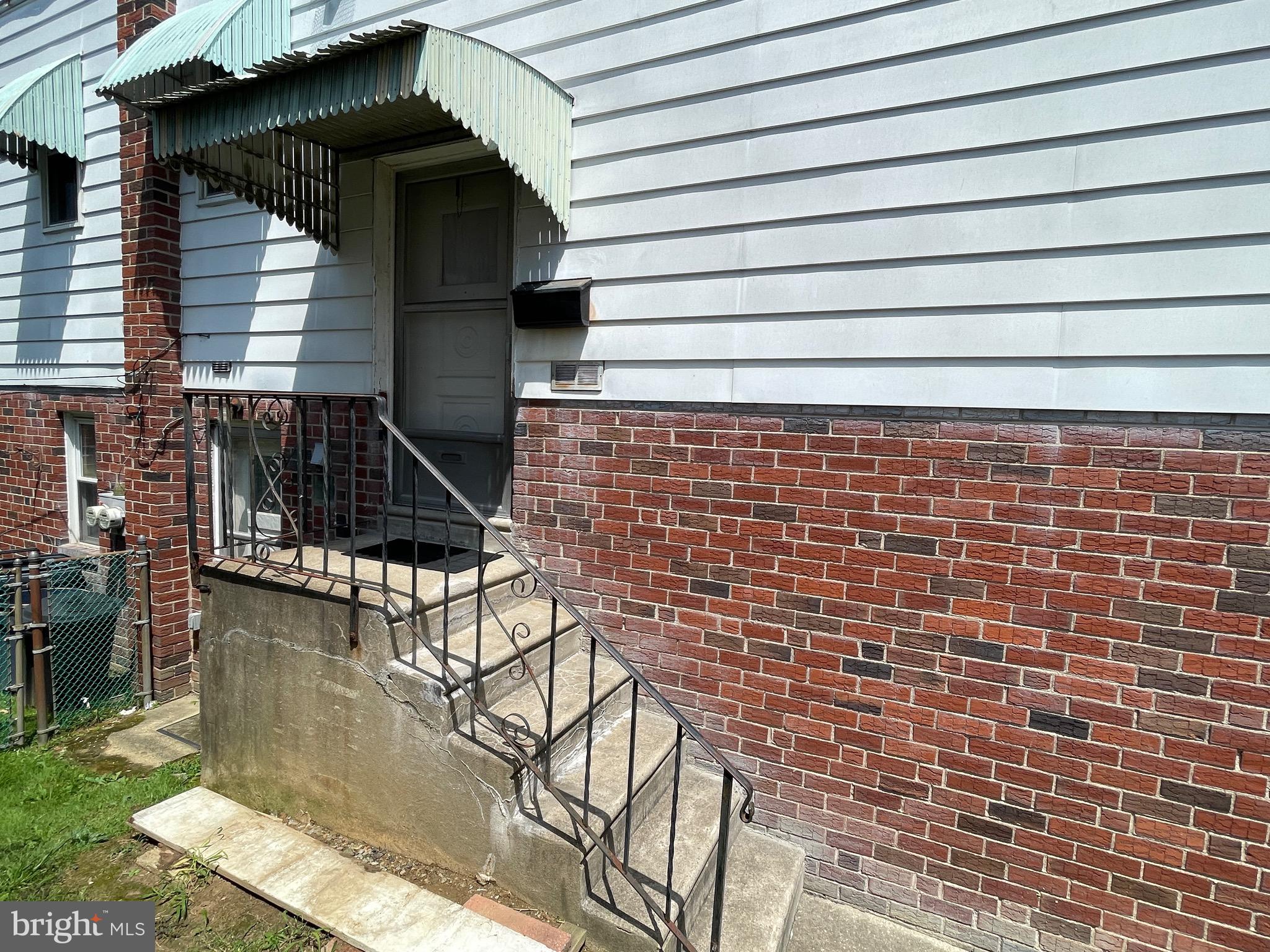 10026 Verree Road Philadelphia, PA 19116 - Photo 2 of 23 entrance to second floor unit