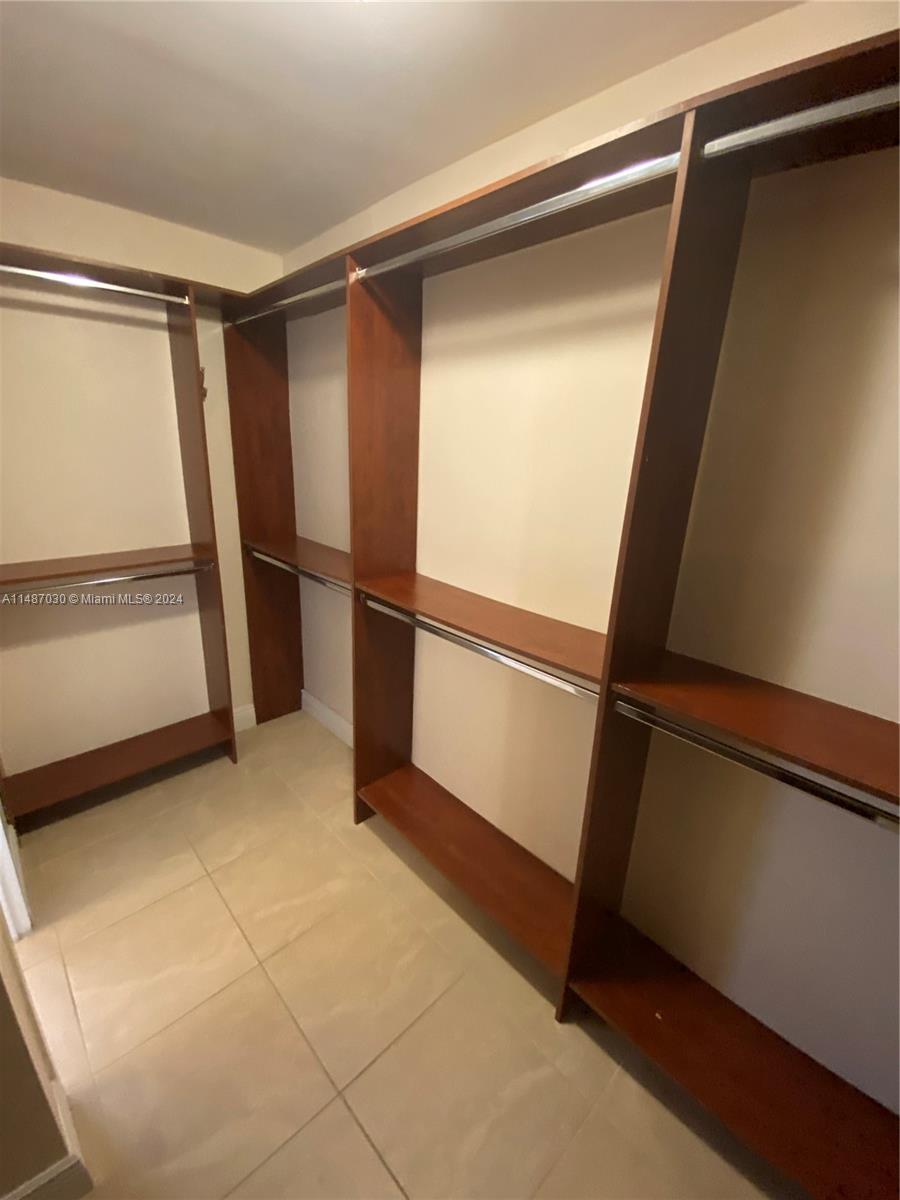 145 Southeast 25th Road, Unit 1002 Miami, FL 33129 - Photo 16 of 33 Gallery Image 16