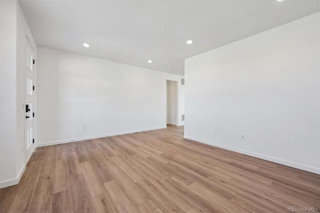 $789,950 | 25020 East 42nd Avenue, Aurora, CO 80019