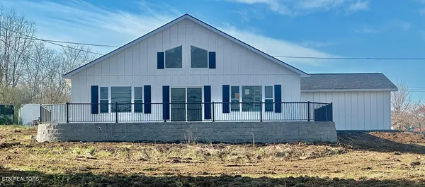$299,500 | 137 Sadie Lane, Ewing, VA 24248