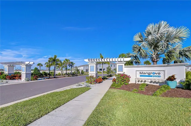 $299,000 | 219 Mangrove Shade Circle, Apollo Beach, FL 33572