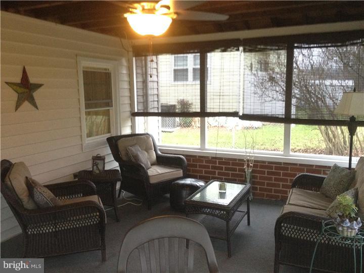 225 South Dillwyn Road Newark, DE 19711 - Photo 8 of 16 Porch