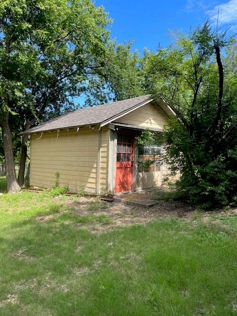 248 South Jacobs Street Albany, TX 76430 - Photo 16 of 17 Great workshop or storage