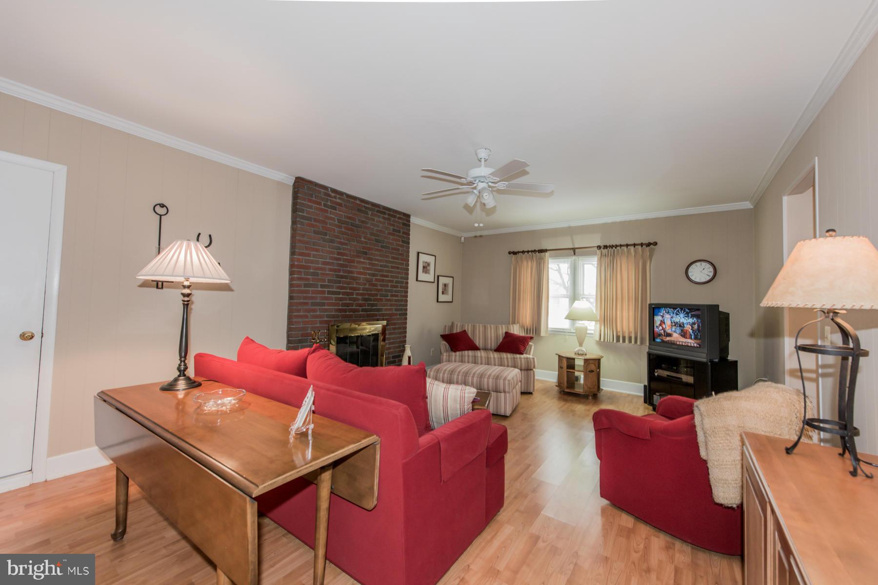 3105 Hearthstone Road Ellicott City, MD 21042 - Photo 11 of 25 Family Room