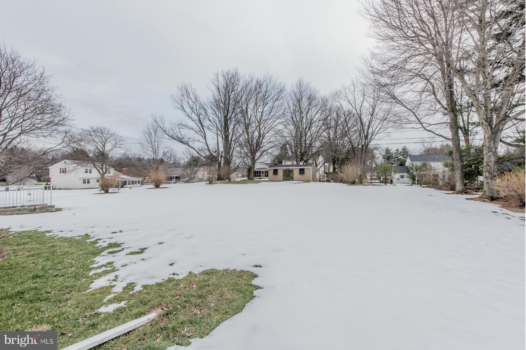 3105 Hearthstone Road Ellicott City, MD 21042 - Photo 24 of 25 Yard