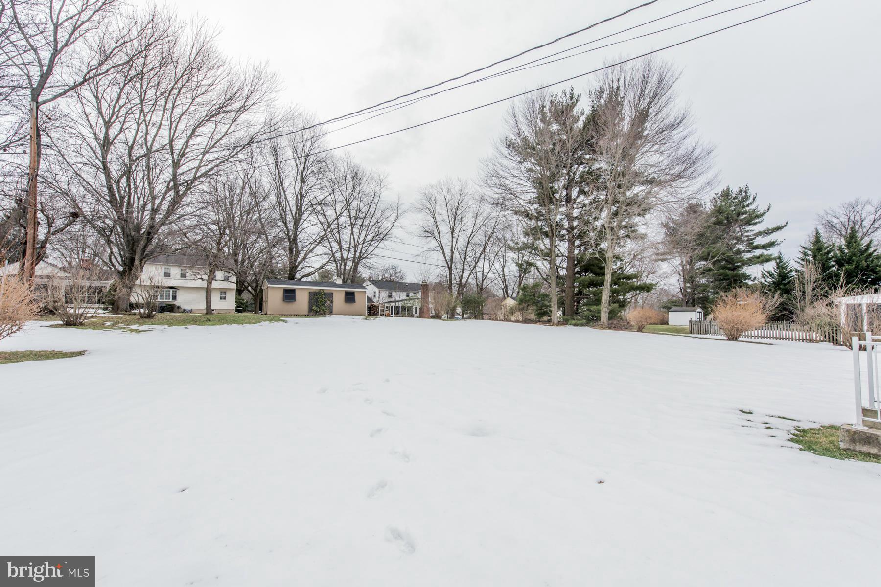 3105 Hearthstone Road Ellicott City, MD 21042 - Photo 25 of 25 Yard