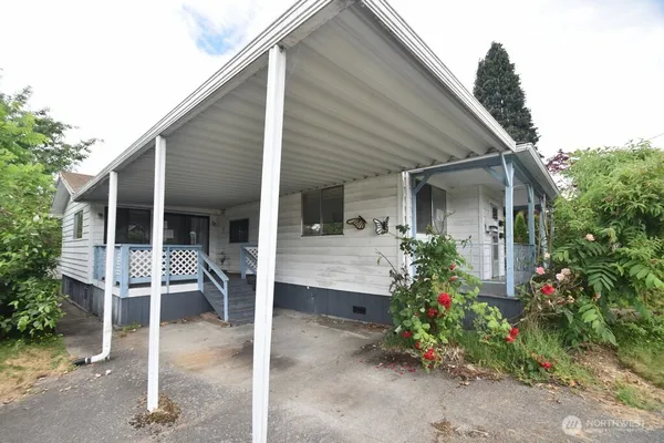$600,000 | 222 Ave F, Snohomish, WA 98290