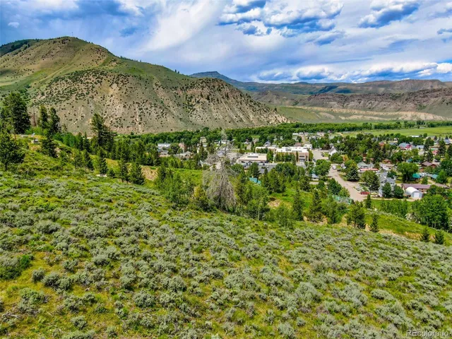 $175,000 | 1 Roosevelt Avenue, Hot Sulphur Springs, CO 80451