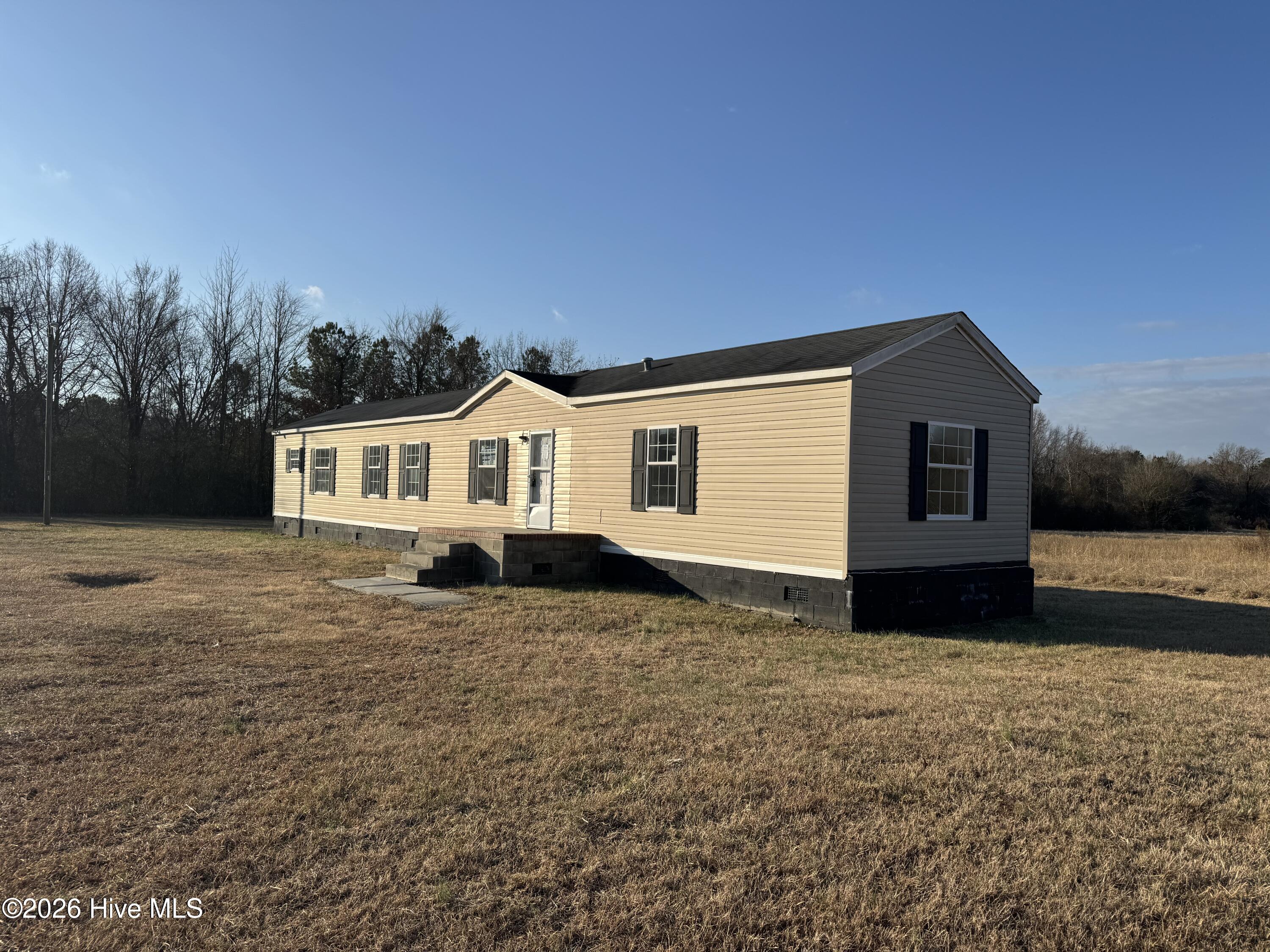 2210 Old 125 Road Halifax, NC 27839 - Photo 2 of 16 IMG_2442