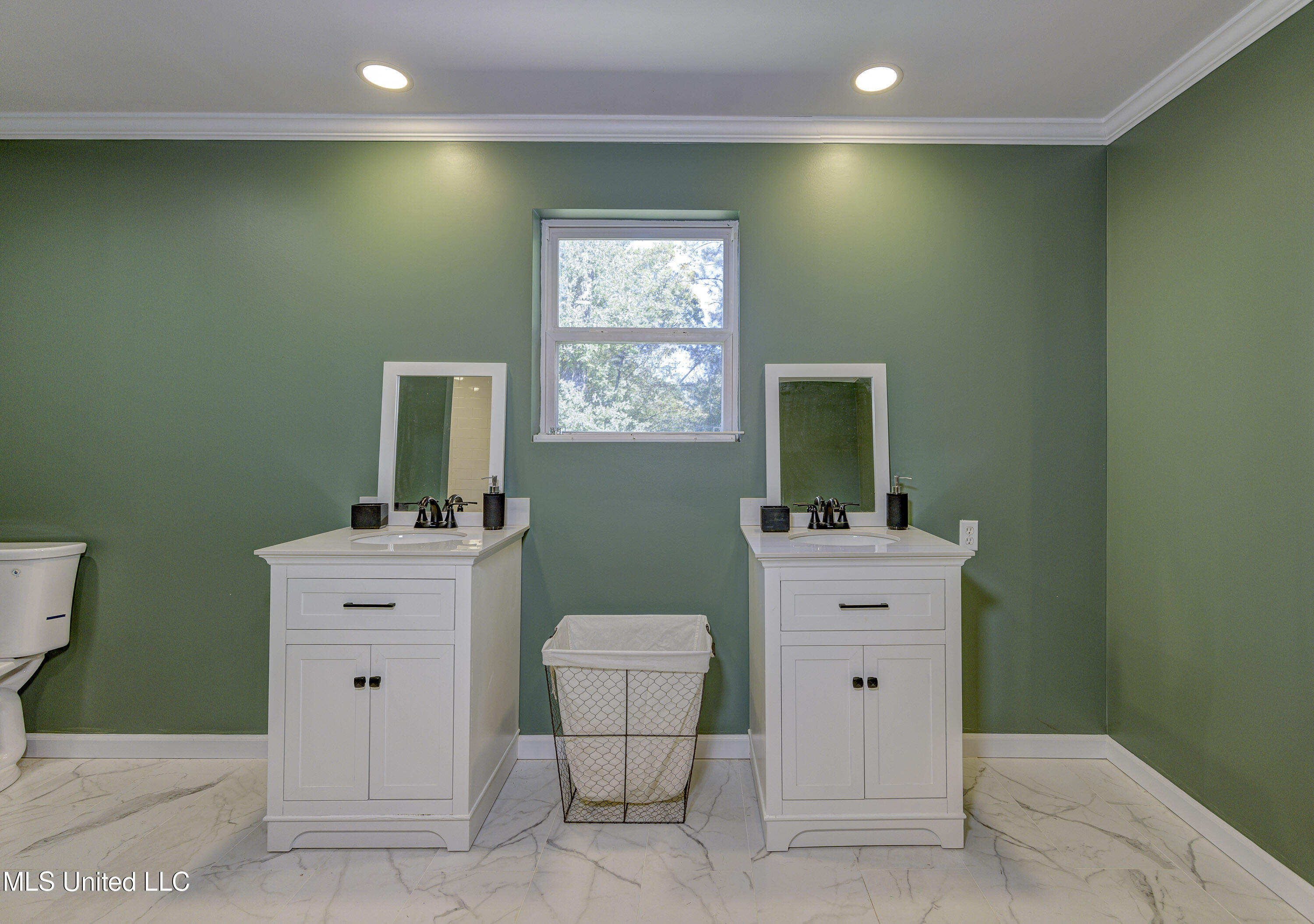 250 Hilderbrand Road Bentonia, MS 39040 - Photo 23 of 44 Primary Bathroom 3-2