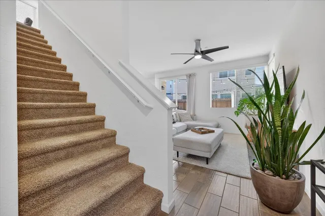 $405,000 | 1956 Minarets Lane, Clovis, CA 93611