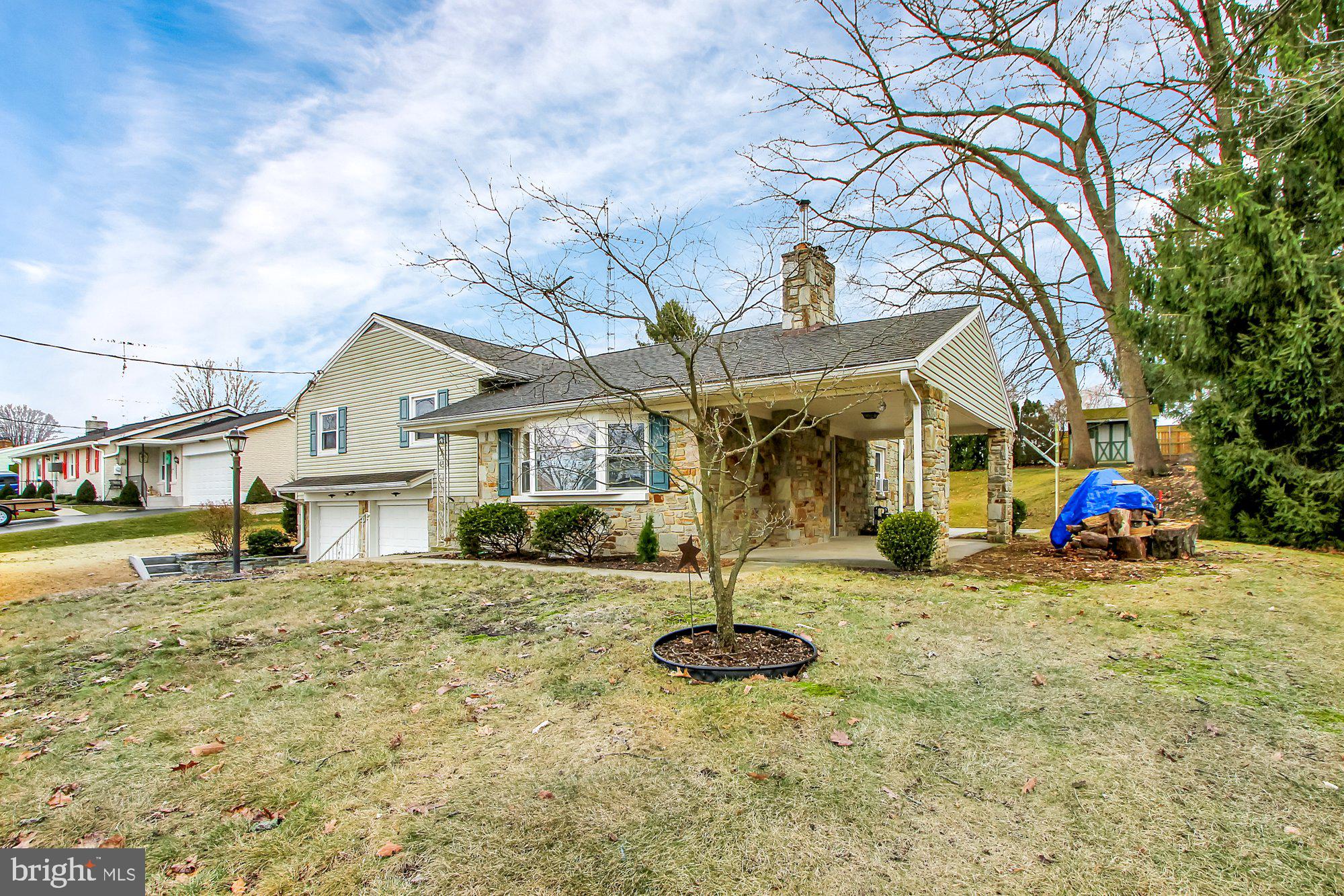 108 Hillside Road Hanover, PA 17331 - Photo 3 of 28 Gallery Image 3
